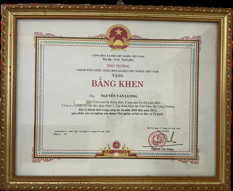 Bằng khen của Thủ tướng Chính phủ trao cho Nguyễn Văn Lượng